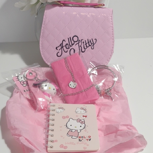 Hello Kitty Handbags - Hello Kitty Fabulous Bundle 5 Items All New With Tags X-mas Or Bday Gift!  Meow!
